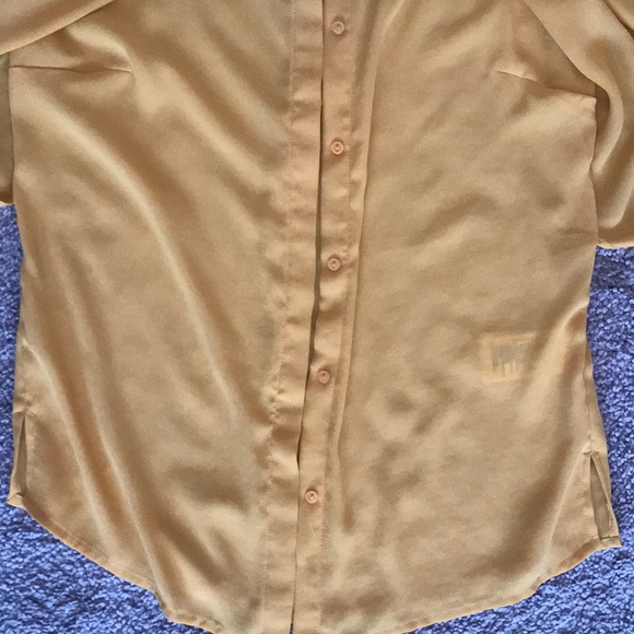 Mustard yellow H&M cap sleeve blouse - Picture 3 of 8